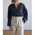 2WAYスリーブキーネックブラウス...