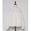 前後2WAYギャザーカフスバンドカラーブラウス