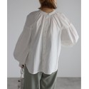前後2WAYギャザーカフスバンドカラーブラウス